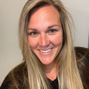 Meet your Posher, Carrie